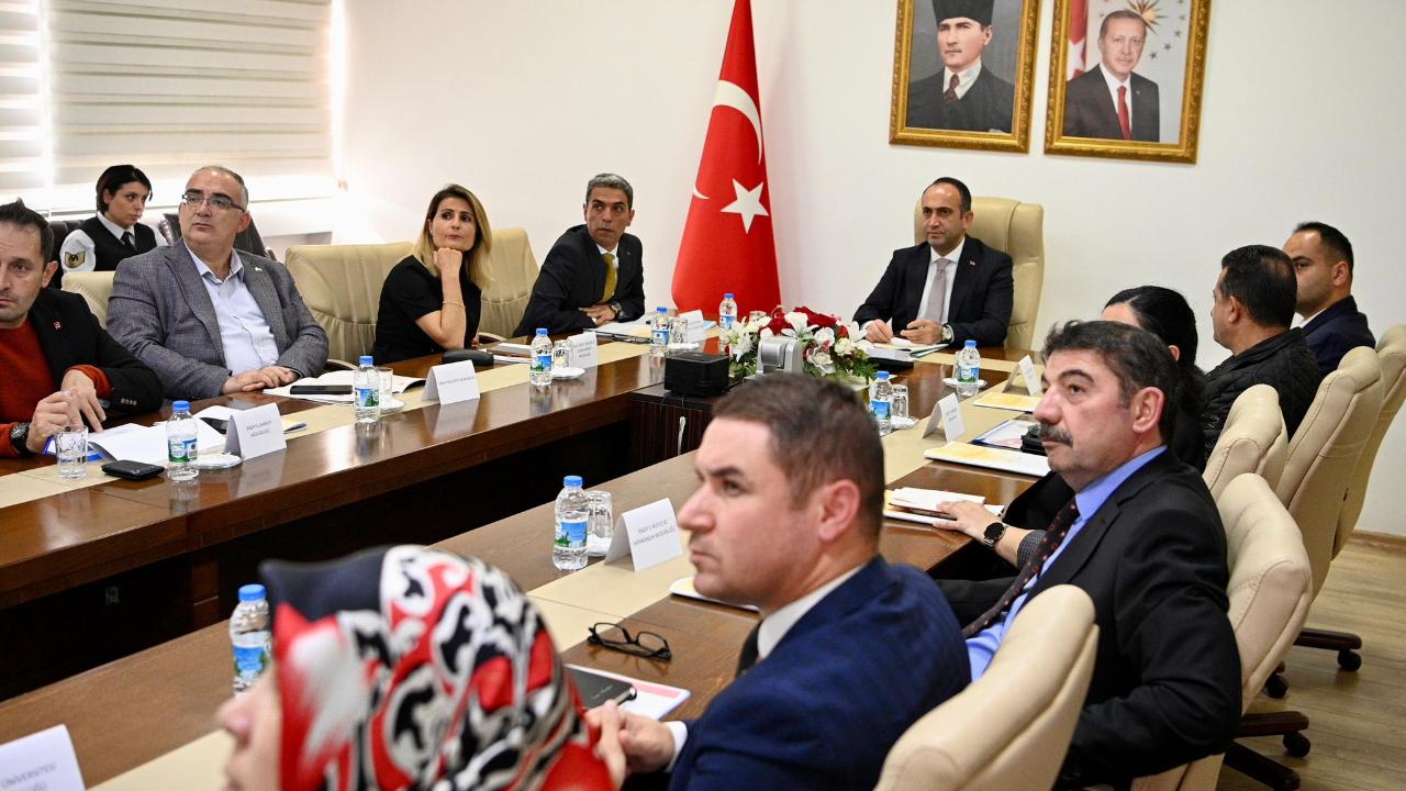 Sinop’ta kadına şiddetle mücadele masaya yatırıldı