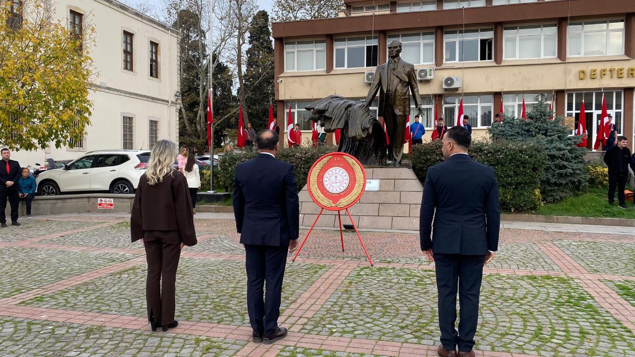 Sinop’ta Öğretmenler Günü coşkusu