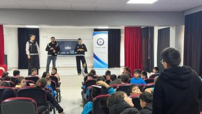 Sinop'ta okullarda suç ve güvenlik farkındalığı artırılıyor