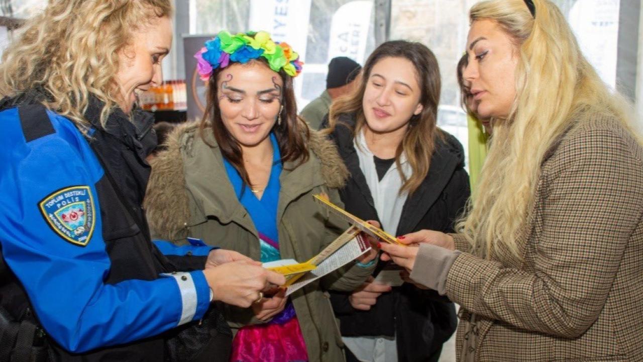 Sinop’ta polis ekiplerinden farkındalık çalışması