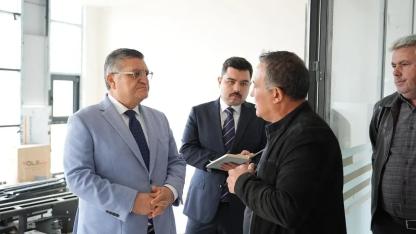 Vali Özarslan, Türkeli Hükümet Konağı inşaatını inceledi