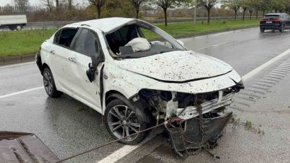 Samsun’da otomobil takla attı: 3 yaralı