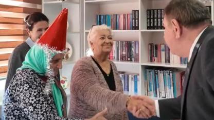 Başkan Belovacıklı’dan Gerze Huzurevi’ne yeni yıl ziyareti