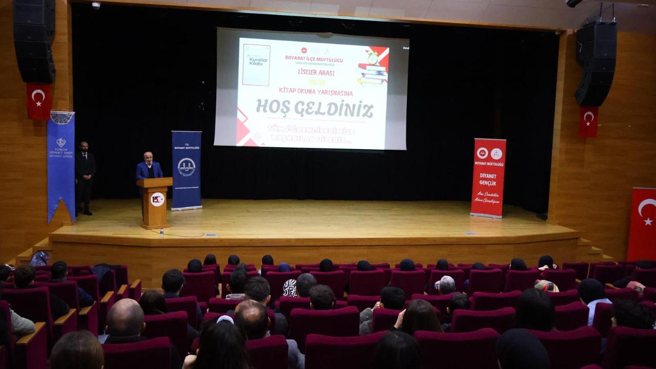 Boyabat&#039;ta liseli gençler bilgilerini sınadı