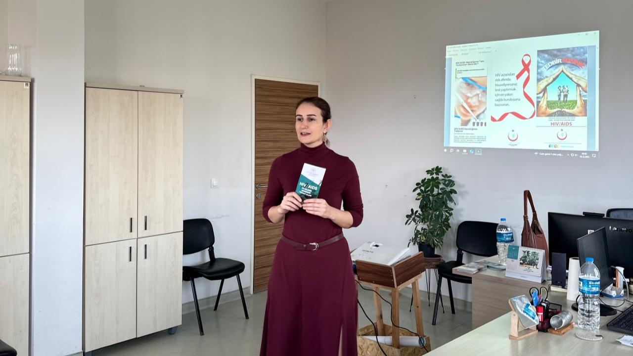 Gerze’de halk sağlığı için eğitim seferberliği sürüyor