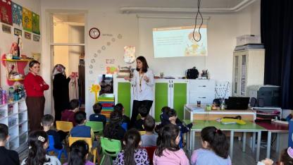 Gerze’de miniklere sağlık eğitimi