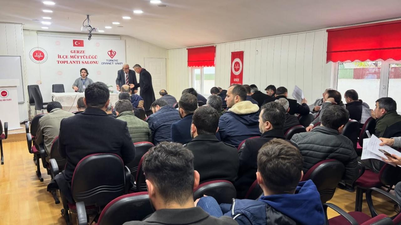 Gerze’de müftülük personeline SAHA elçileri eğitimi