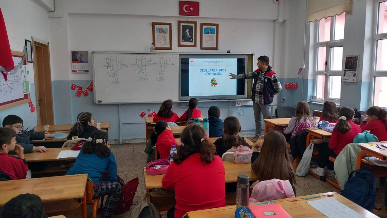 Gerze’de öğrencilere gıda güvenliği ve israfla mücadele eğitimi