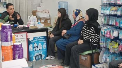 Öğrencilerden eczacılık mesleğine yakından bakış