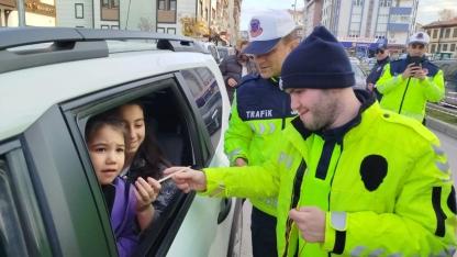 Boyabat'ta özel eğitim öğrencileri trafik uygulaması yaptı