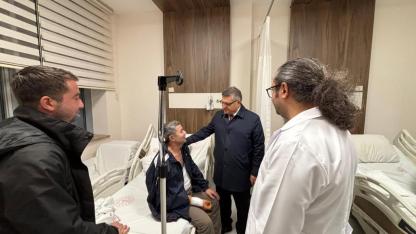 Vali Özarslan’dan Albayrak’a geçmiş olsun ziyareti