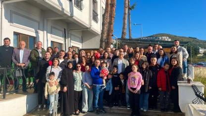 Vali Özarslan ve eşi, personelle kahvaltıda bir araya geldi