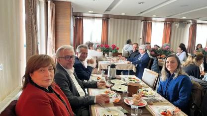 Sinoplular Federasyonu'ndan öğretmenlere vefa kahvaltısı