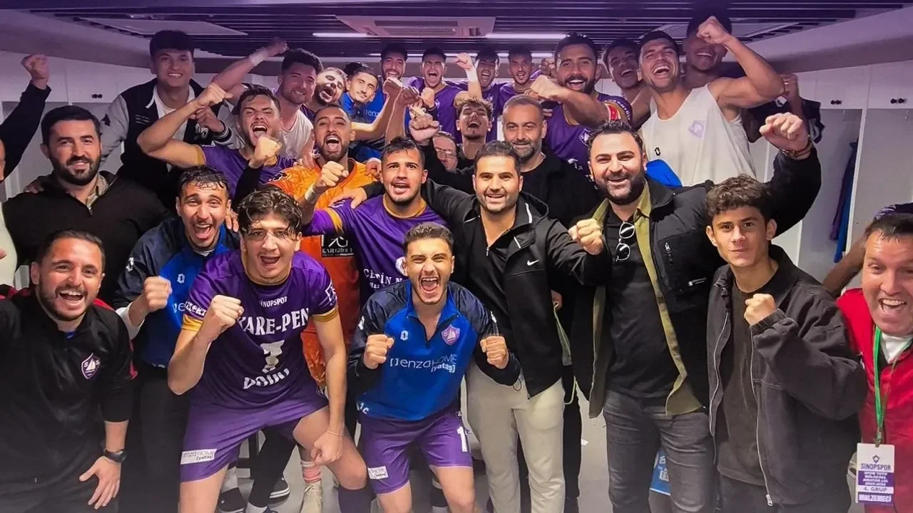 Sinopspor deplasmanda güldü