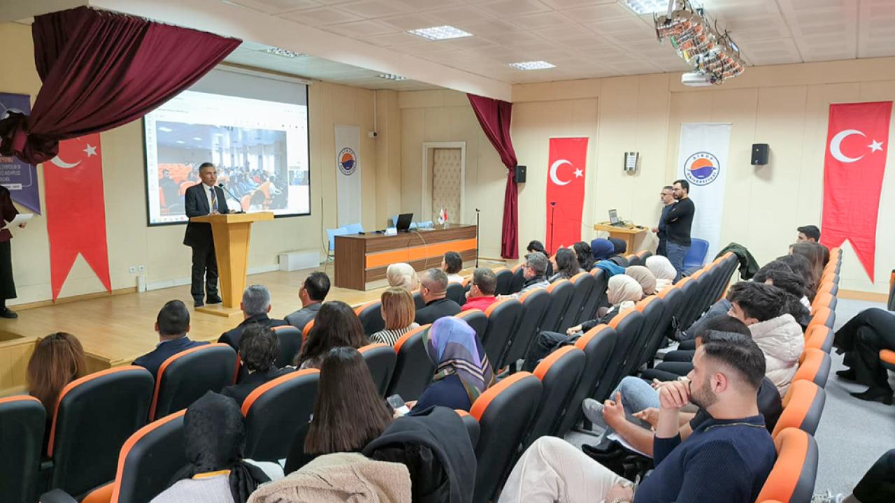 Sinop'ta bilim dünyasını buluşturan sempozyum