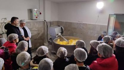 Sinop'ta öğrenciler üretim süreçlerini yerinde inceledi