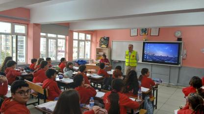 THK Sinop şubesi, Şehit Halil Özdoğru Ortaokulu’nu ziyaret etti