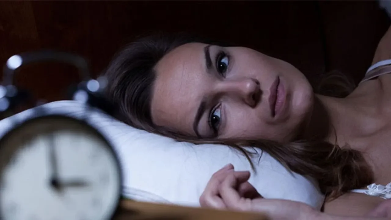 Uzmanından uyarı: "Uyku düzeninin bozulması agresif tip meme kanseri riskini artırabiliyor"