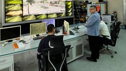 Vali Özarslan, karla mücadele çalışmalarını yerinde inceledi