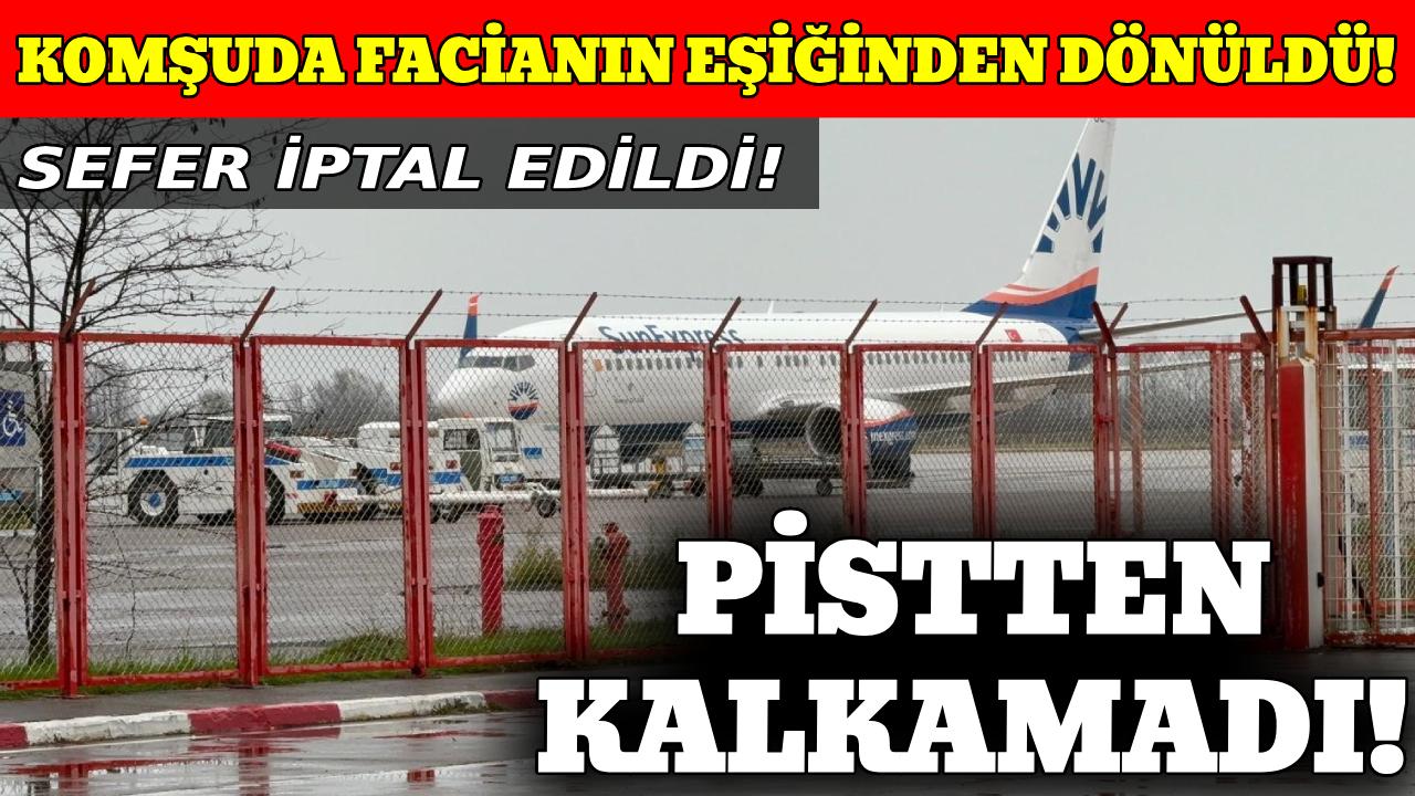 Yolcu uçağı martı sürüsüne çarptı