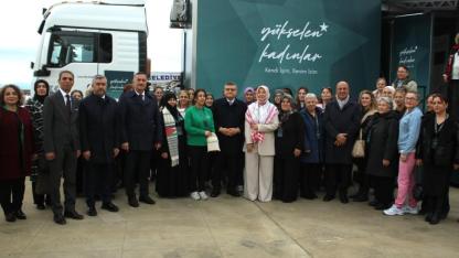 “Yükselen Kadınlar Eğitim Tırı” Sinop’ta kadınlarla buluştu