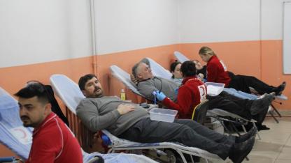 Ayancık'ta okullarda kan bağışı kampanyası başlatıldı