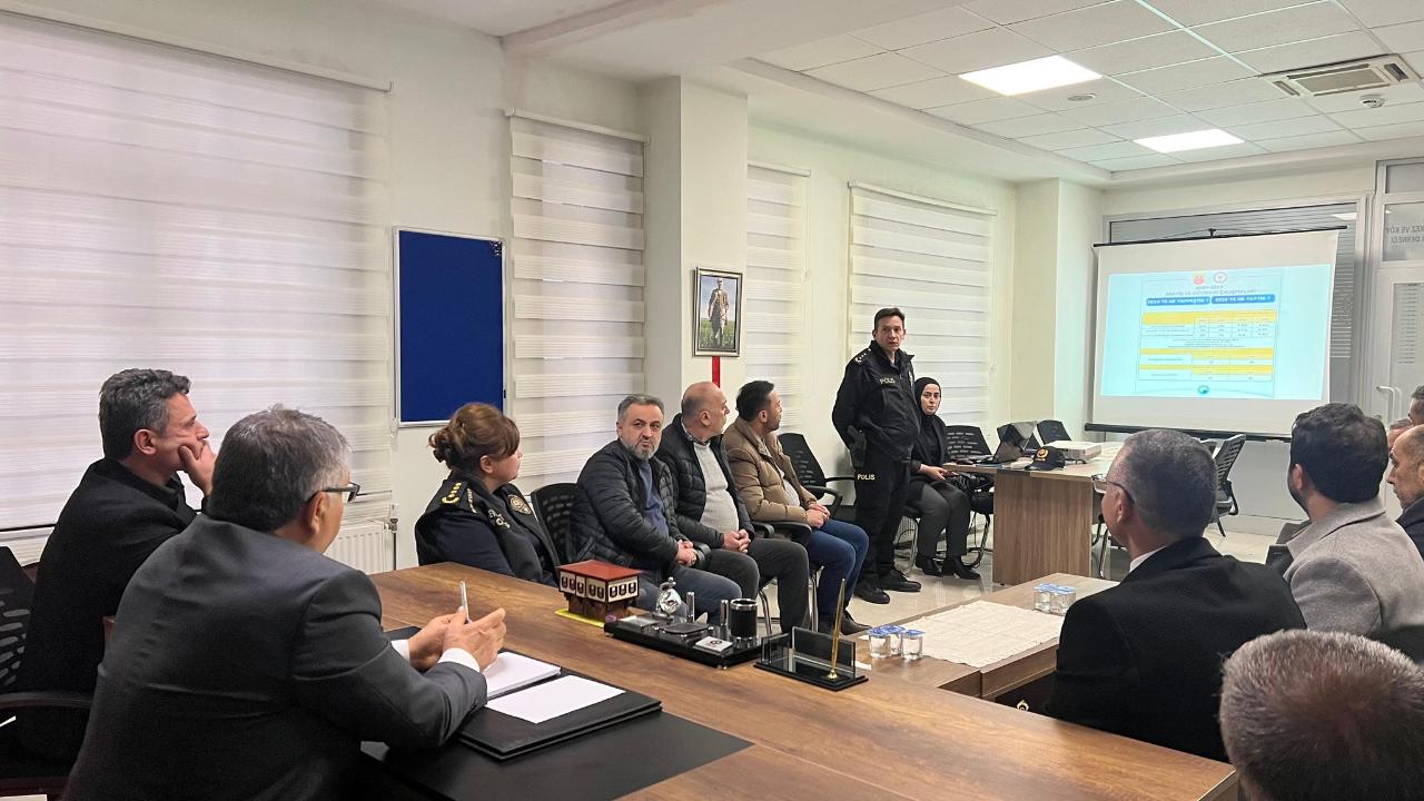 Boyabat’ta asayiş ve güvenlik çalışmaları masaya yatırıldı