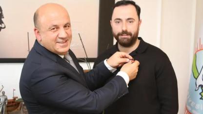 Dünya şampiyonu Karakurt'tan Başkan Gürbüz'e ziyaret