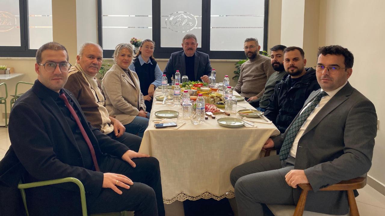 Gerze'de Belediye Başkanı Belovacıklı basın mensuplarıyla buluştu