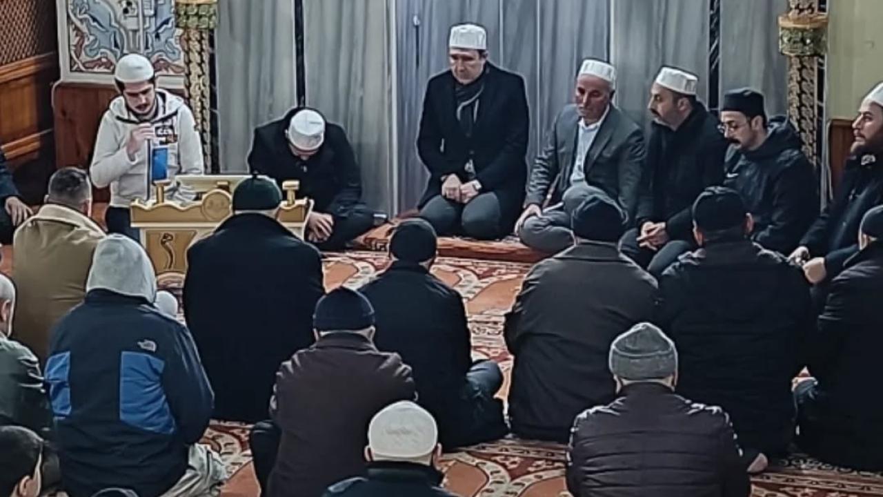 Gerzeli umreciler dualarla kutsal topraklara uğurlandı