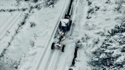 İl Özel İdaresi’nden zorlu kış şartlarında örnek mücadele