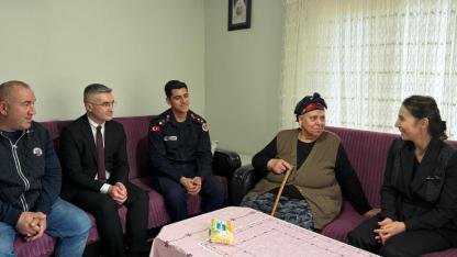 Kaymakam Büyüker'den gönüllere dokunan ziyaretler