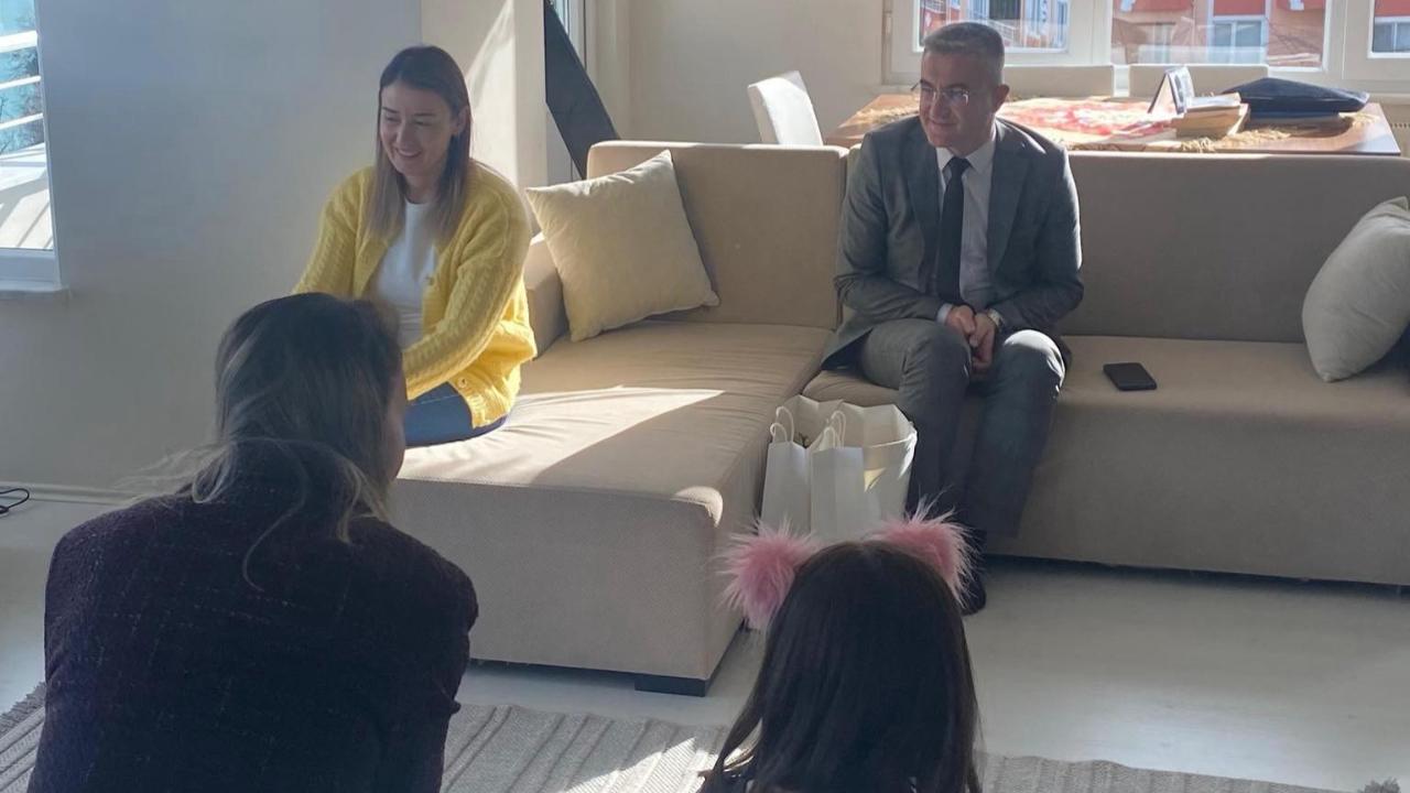 Kaymakam Büyüker’den koruyucu ailelere anlamlı ziyaret