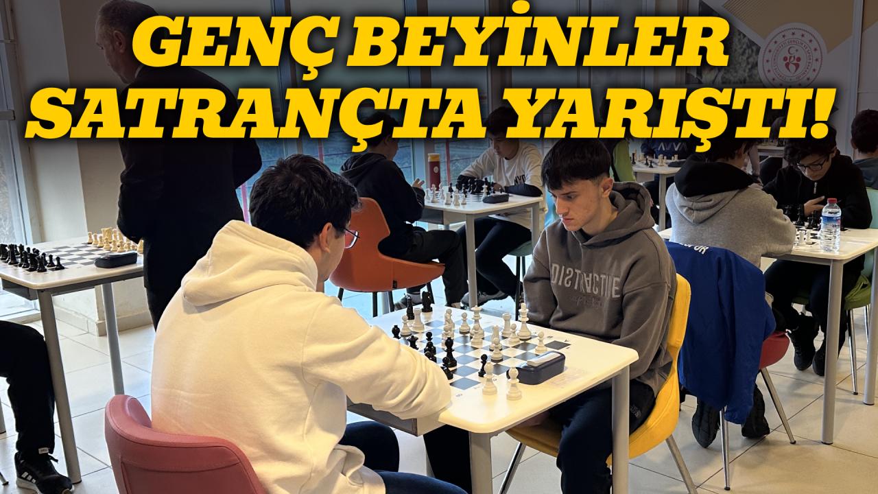 Okullar arası satranç turnuvası düzenlendi