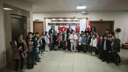 Öğrencilerden kaymakamlık mesleğine yakın bakış