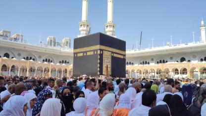 Sinoplu umreciler Miraç Gecesini Kâbe’de kutladı