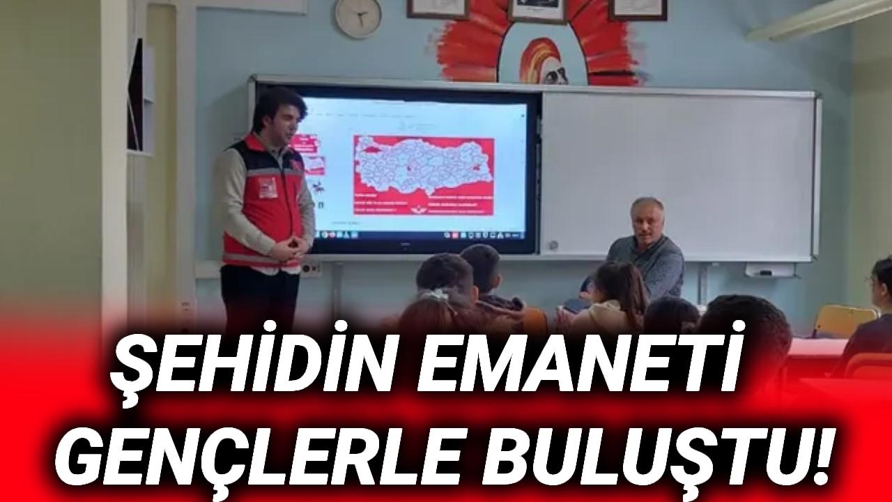 Şehit babası gençlere kahraman oğlunu anlattı