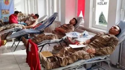 Sinop Jandarmasından Kızılay’a  kan bağışı