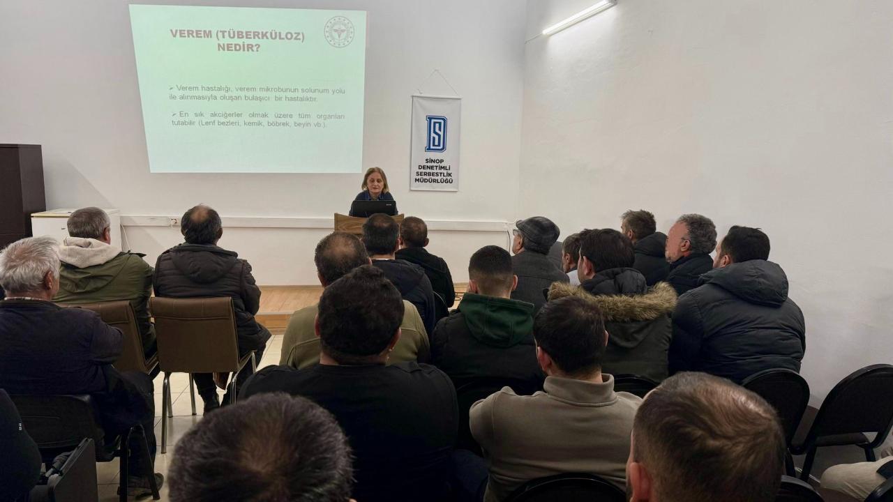 Sinop'ta yükümlülere tüberküloz eğitimi