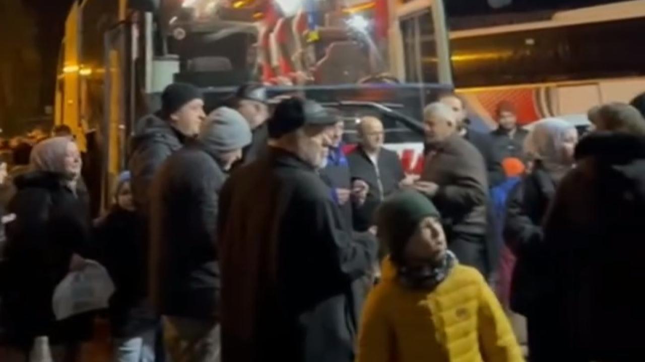 Türkelili umreciler dualarla uğurlandı