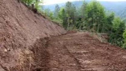 B TİPİ ORMAN YOLUNDA YENİ YOL YAPIM İŞİ