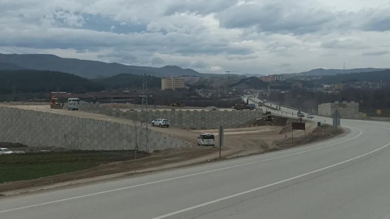 Boyabat Çevre Yolunda Yoğun Mesai