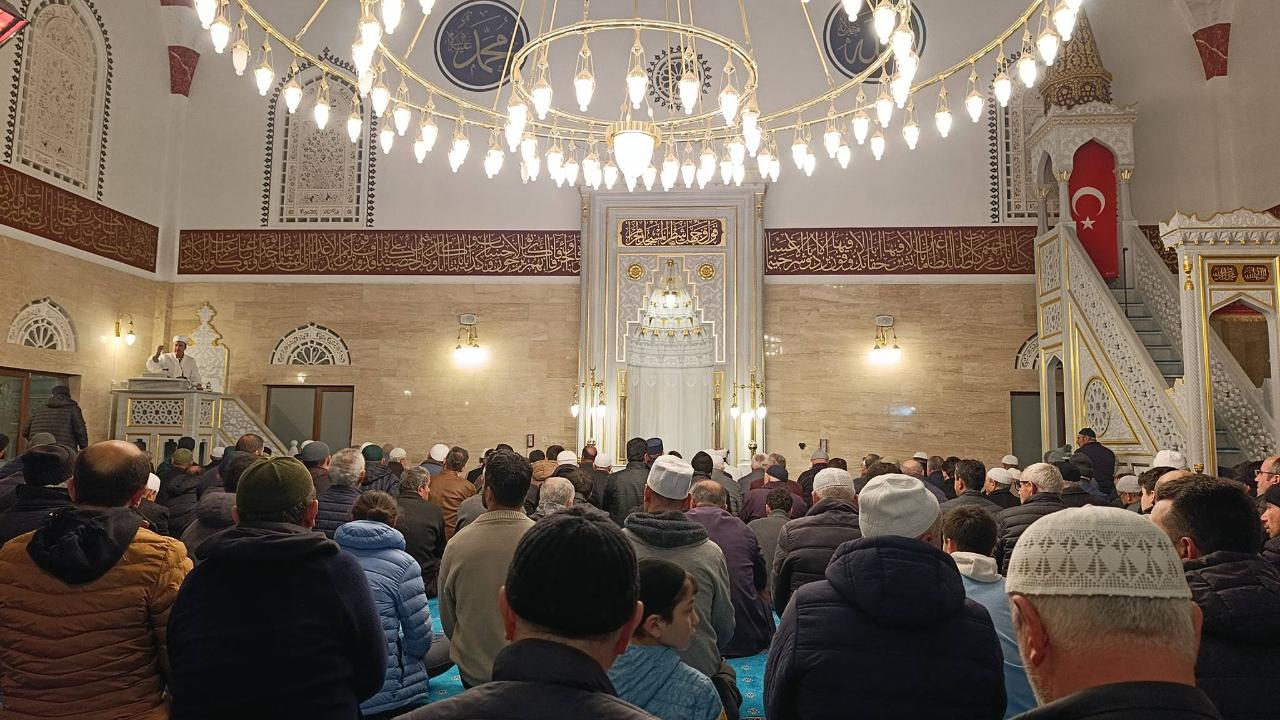 Enderun Usulü Teravih geleneği Gerze’de yaşatıldı