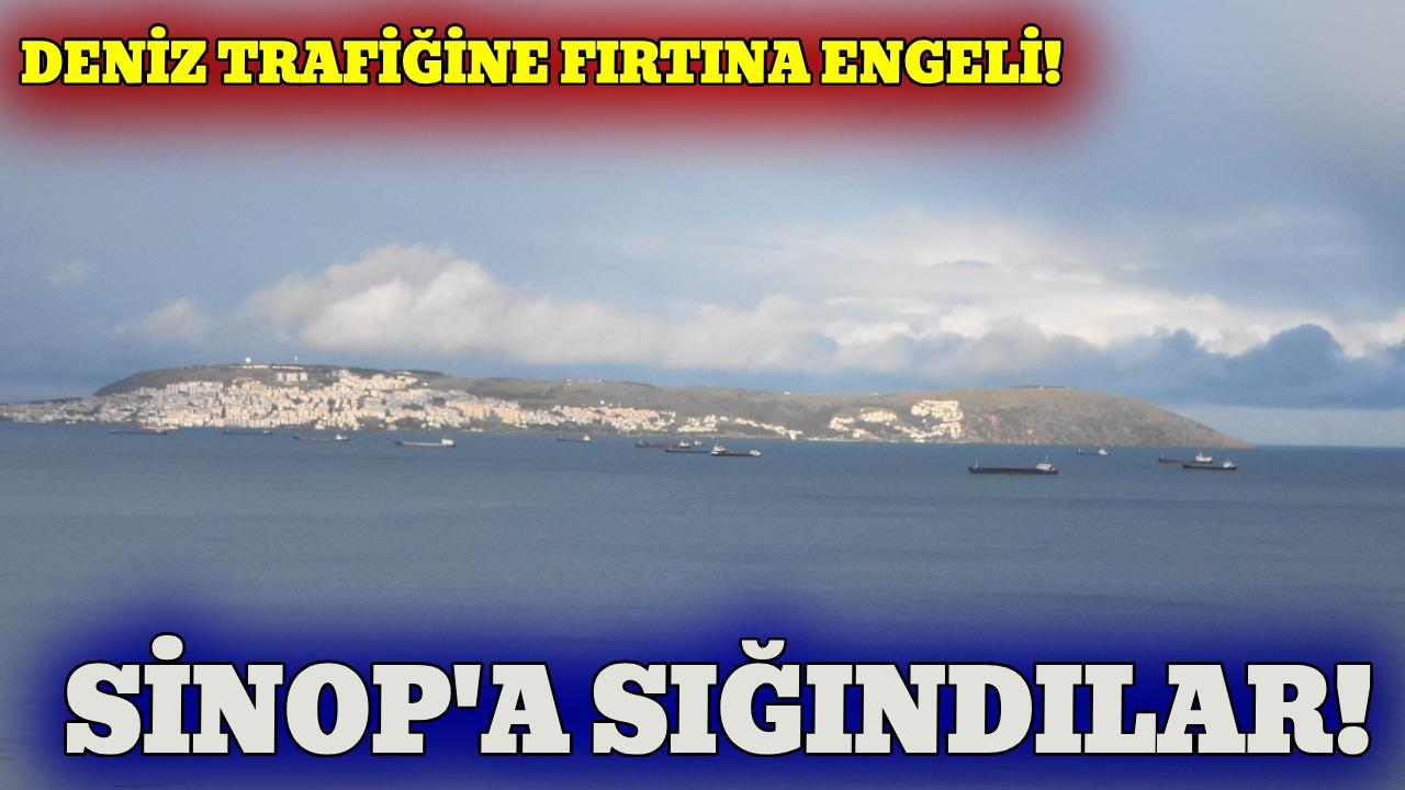 Gemiler Sinop Limanı'na sığındı