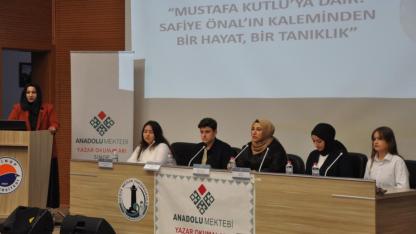 Gerze’de Mustafa Kutlu paneli düzenlendi