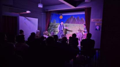 Gerze’de “Pusuda” oyunu seyirciyle buluştu