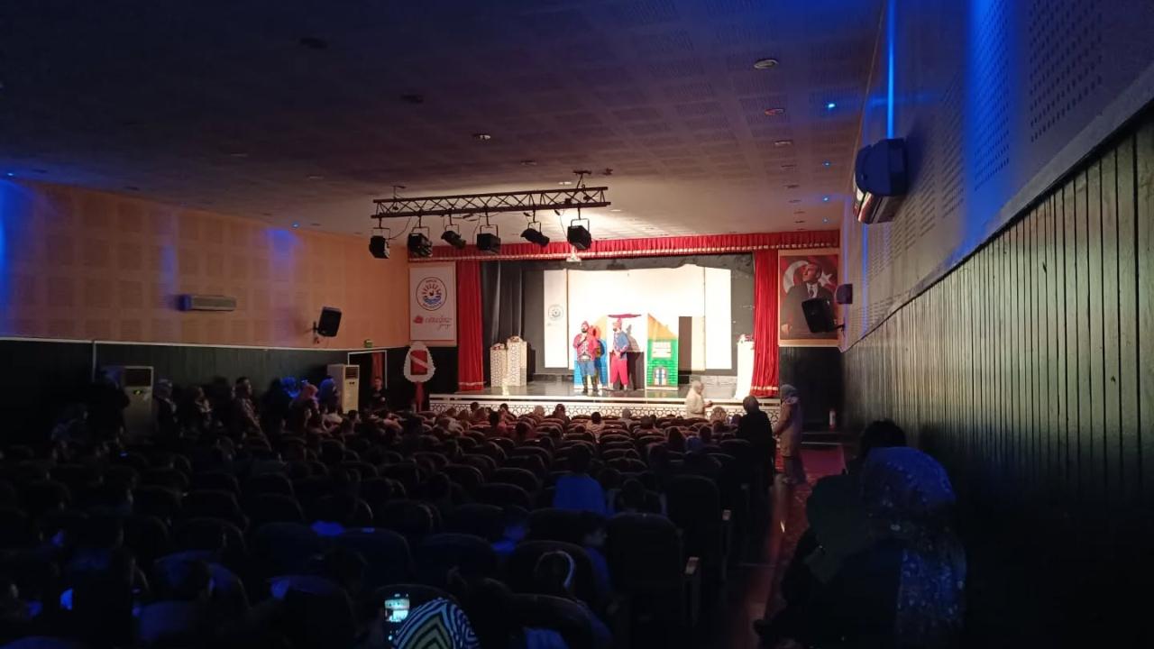 Gerze’de Ramazan sevinci çocukların neşesiyle buluştu