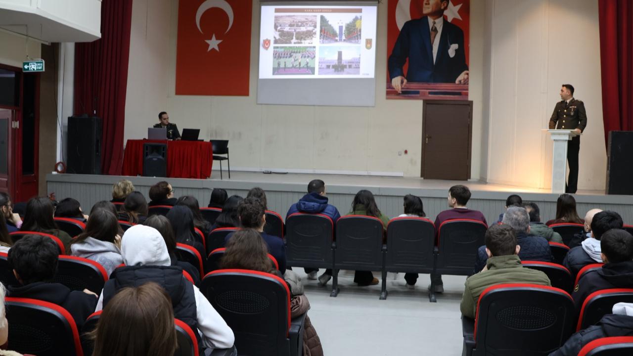 Millî Savunma Üniversitesi Sinop'ta öğrencilere tanıtıldı