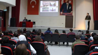 Millî Savunma Üniversitesi Sinop'ta öğrencilere tanıtıldı