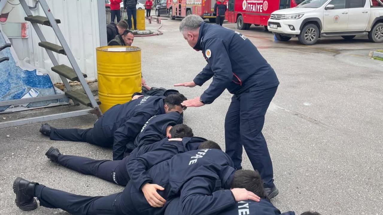 Sinop Belediyesi itfaiye personeline tamamlayıcı eğitim